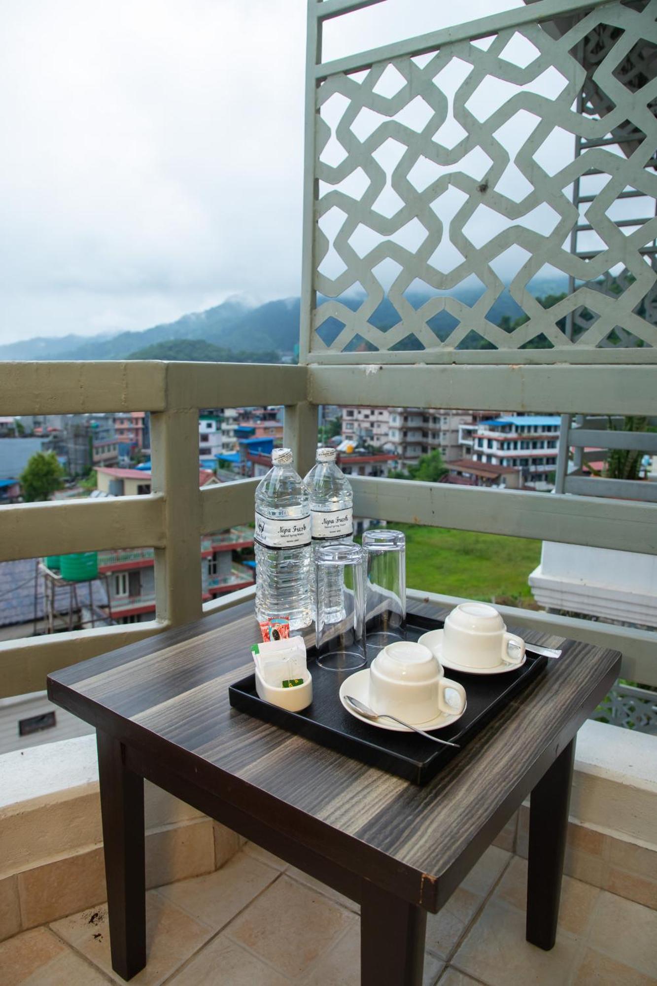 Chautari Boutique Hotel Pokhara Exteriör bild